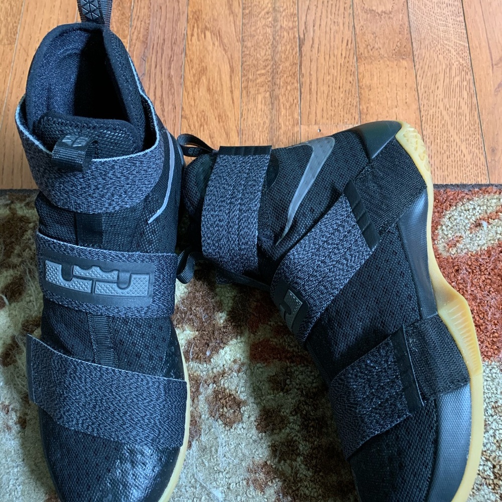 Lebron James Solder 10